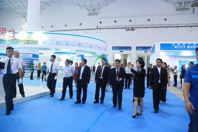 2017首届海南国际健康产业博览会盛大开幕 引领健康产业新风向